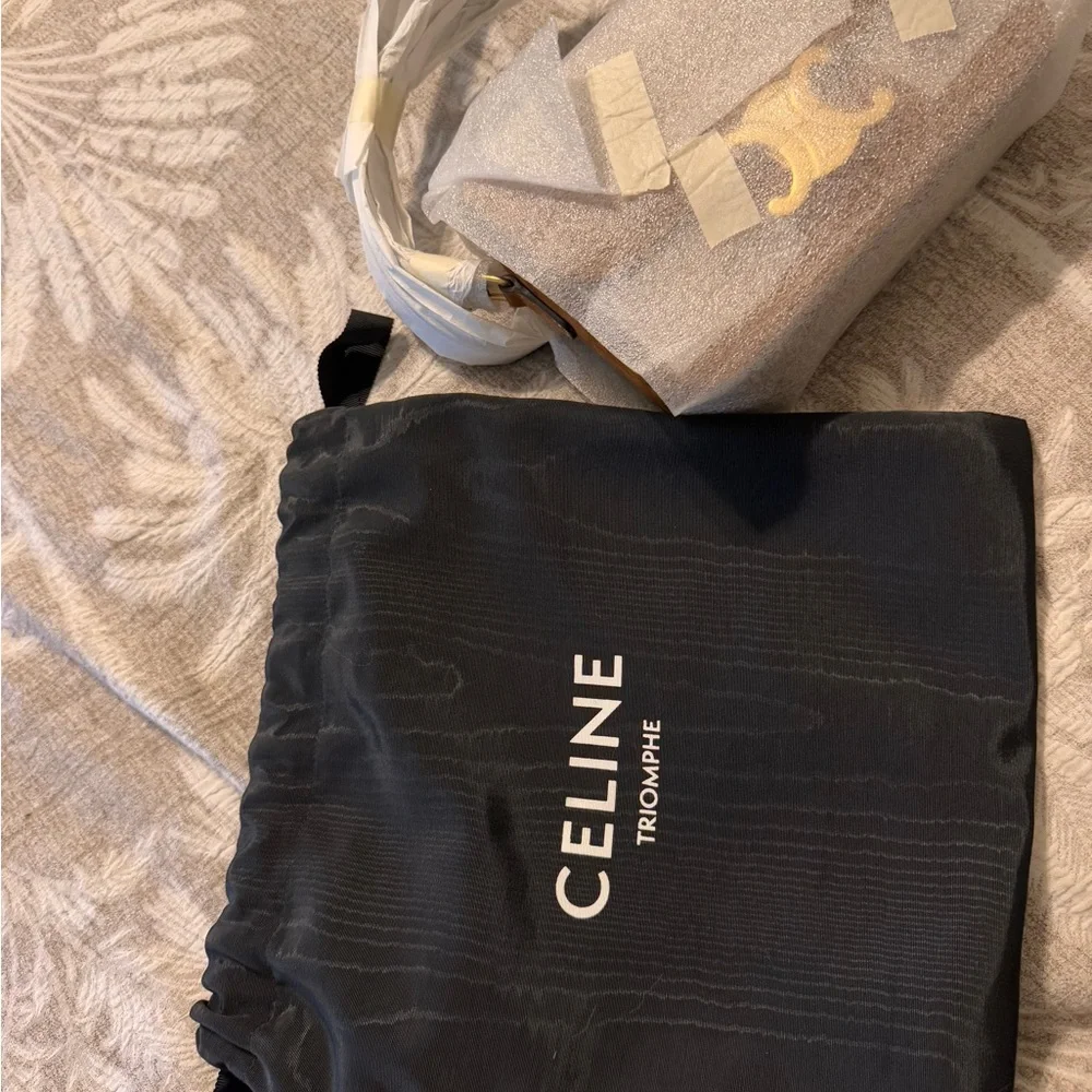 Celine Teen Triomphe Crossbody Bag in nabuck. Camel color - Picture 10 of 13